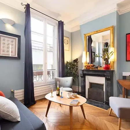Apartment Moderne A Pres Des Champs-elysees
