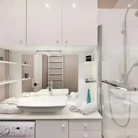 Moderne A Pres Des Champs-elysees Apartment *